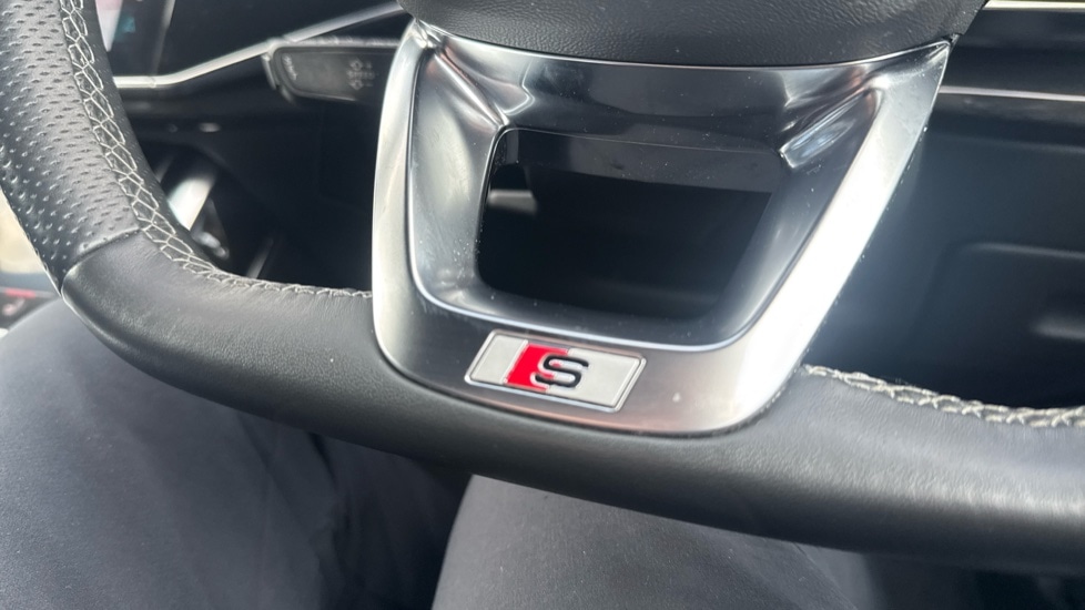 Used Audi Q8 2025 for sale - 76888762: Photo 50