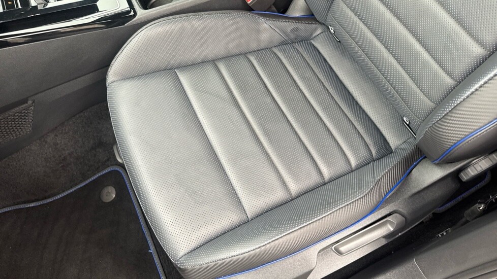 Used Volkswagen Golf 2023 for sale - 76609653: Photo 34