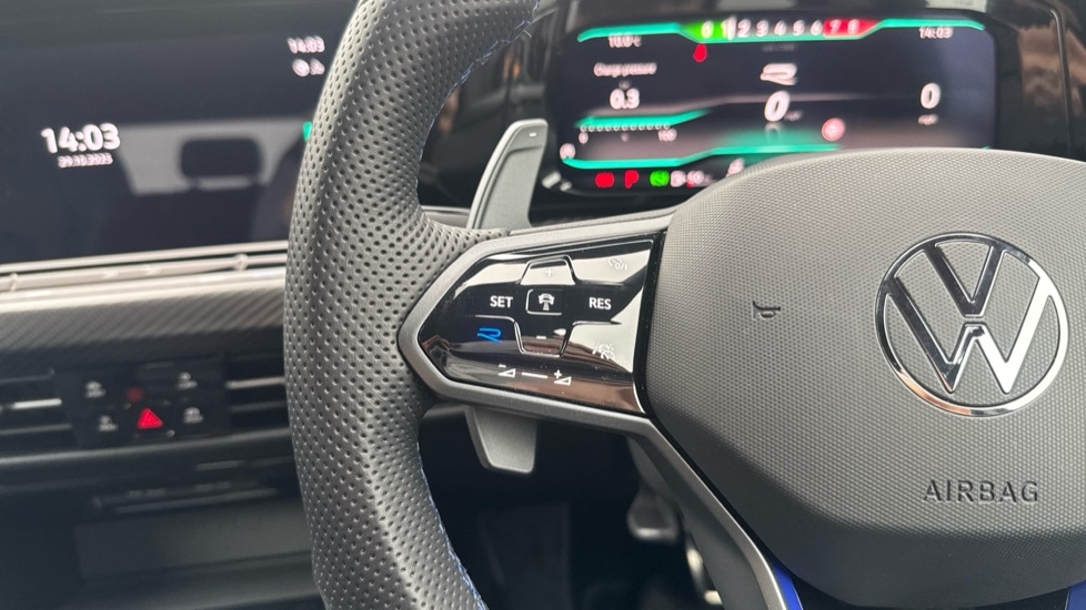 Used Volkswagen Golf 2023 for sale - 76609653: Photo 38