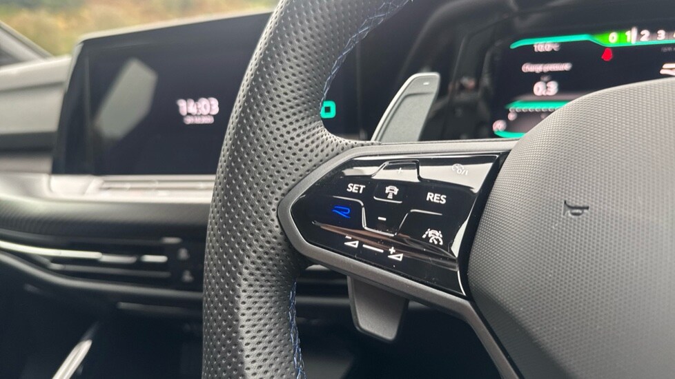 Used Volkswagen Golf 2023 for sale - 76609653: Photo 42