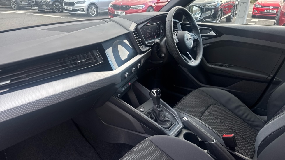 Used Audi A1 2025 for sale - 76872312: Photo 2