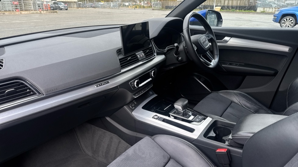 Used Audi Q5 2022 for sale - 76872195: Photo 2