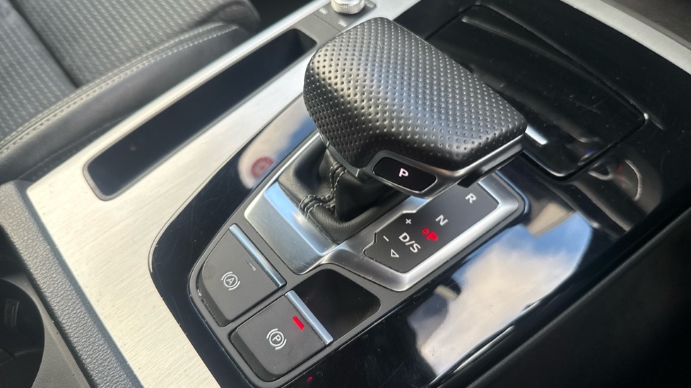 Used Audi Q5 2022 for sale - 76872195: Photo 26