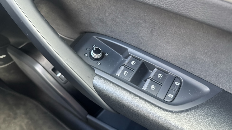 Used Audi Q5 2022 for sale - 76872195: Photo 28