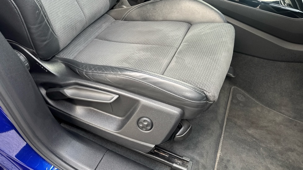 Used Audi Q5 2022 for sale - 76872195: Photo 29