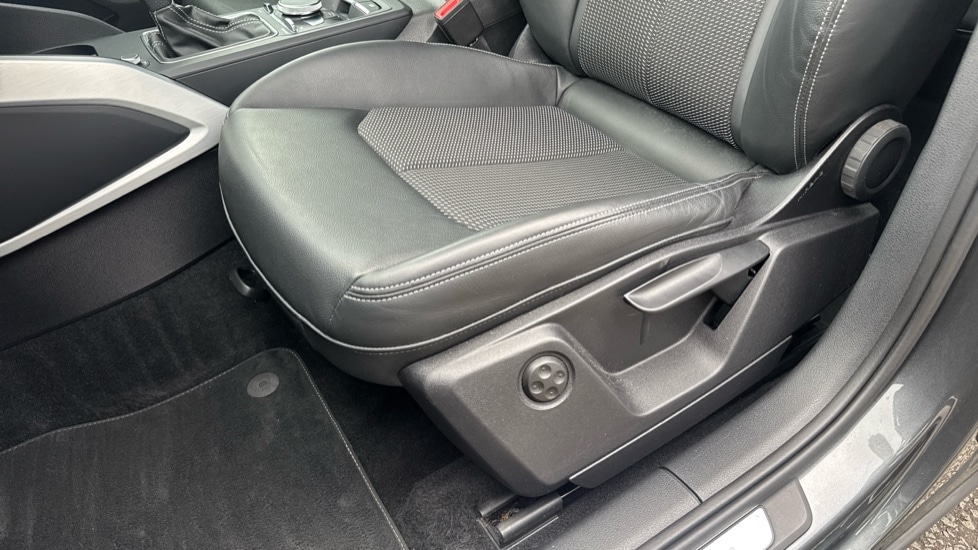 Used Audi Q2 2022 for sale - 76870316: Photo 29