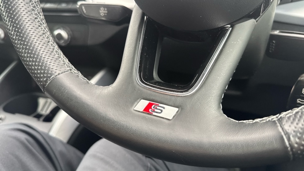 Used Audi Q2 2022 for sale - 76870316: Photo 39