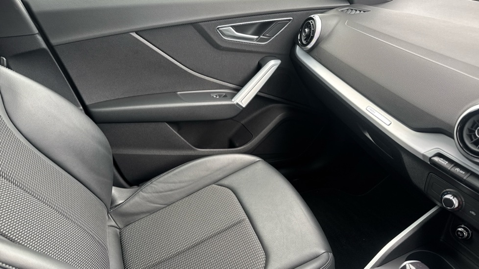 Used Audi Q2 2022 for sale - 76870316: Photo 45