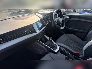 Used Audi A1 2019 for sale - 76229256: Photo 2