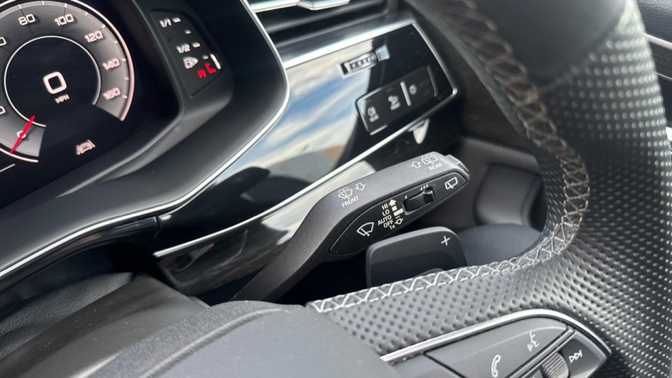 Used Audi Q8 2025 for sale - 76575105: Photo 30