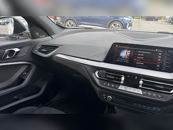 Used BMW 1 Series 2023 for sale - 75751186: Photo