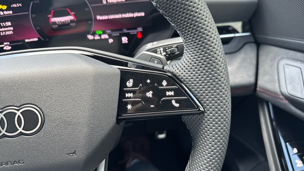 Used Audi Q6 e-tron 2025 for sale - 76321930: Photo 23