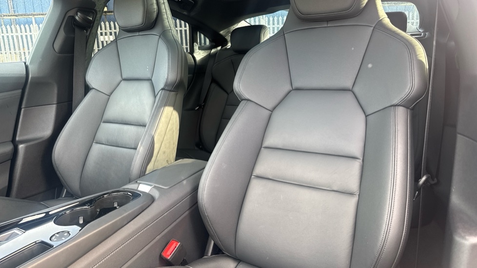 Used Audi e-tron GT 2021 for sale - 76563797: Photo 17