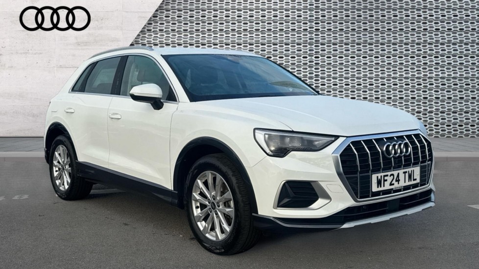 Used Audi Q3 2024 for sale - 76112078: Photo 1
