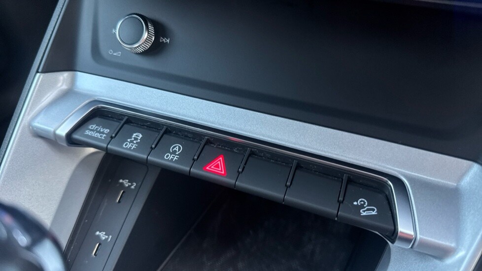 Used Audi Q3 2024 for sale - 76112078: Photo 43