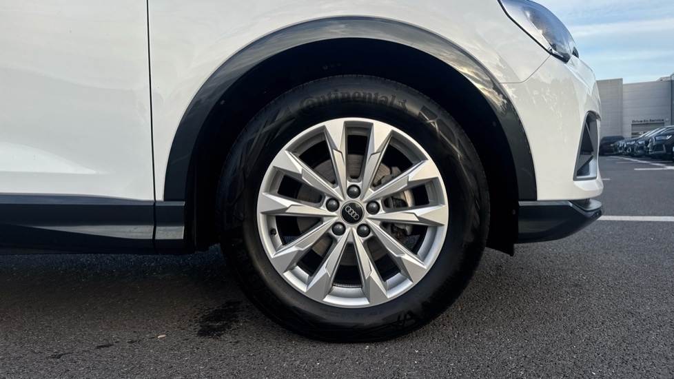 Used Audi Q3 2024 for sale - 76112078: Photo 5