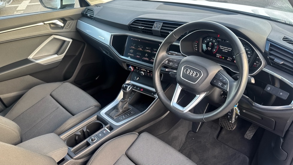 Used Audi Q3 2024 for sale - 76112078: Photo 6