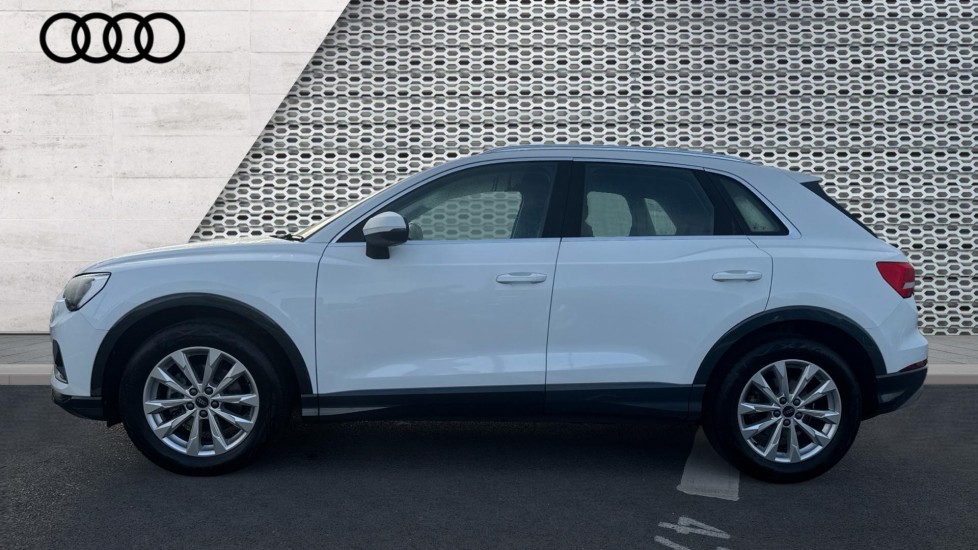 Used Audi Q3 2024 for sale - 76112078: Photo 9