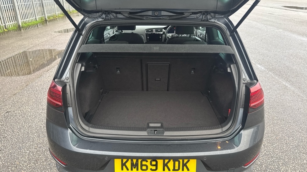 Used Volkswagen Golf 2019 for sale - 77075564: Photo 15