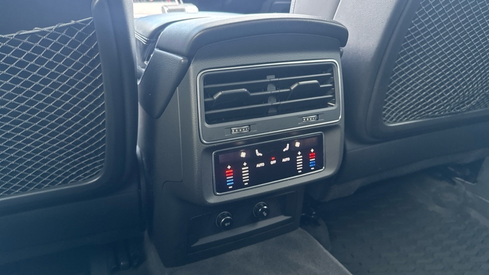 Used Audi Q8 2025 for sale - 76519350: Photo 36