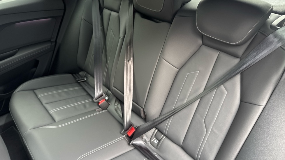 Used Audi Q4 e-tron 2025 for sale - 76873199: Photo 15