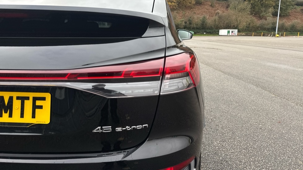 Used Audi Q4 e-tron 2025 for sale - 76873199: Photo 33