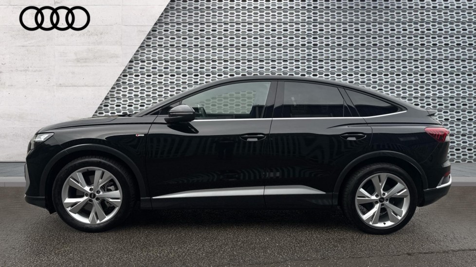 Used Audi Q4 e-tron 2025 for sale - 76873199: Photo 9