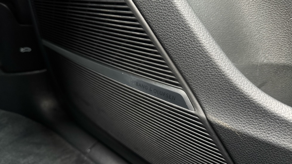 Used Audi Q7 2025 for sale - 76826798: Photo 32