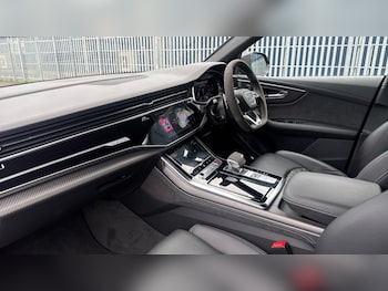 Used Audi RS Q8 2024 for sale - 76393561: Photo