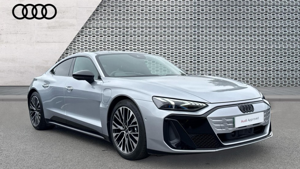 Used Audi e-tron GT 2024 for sale - 76168680: Photo 1