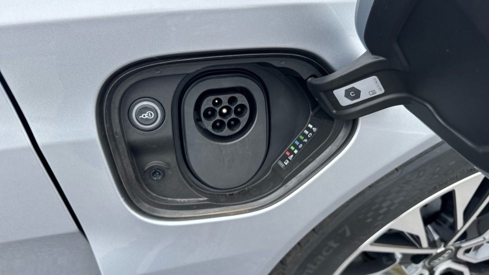 Used Audi e-tron GT 2024 for sale - 76168680: Photo 22