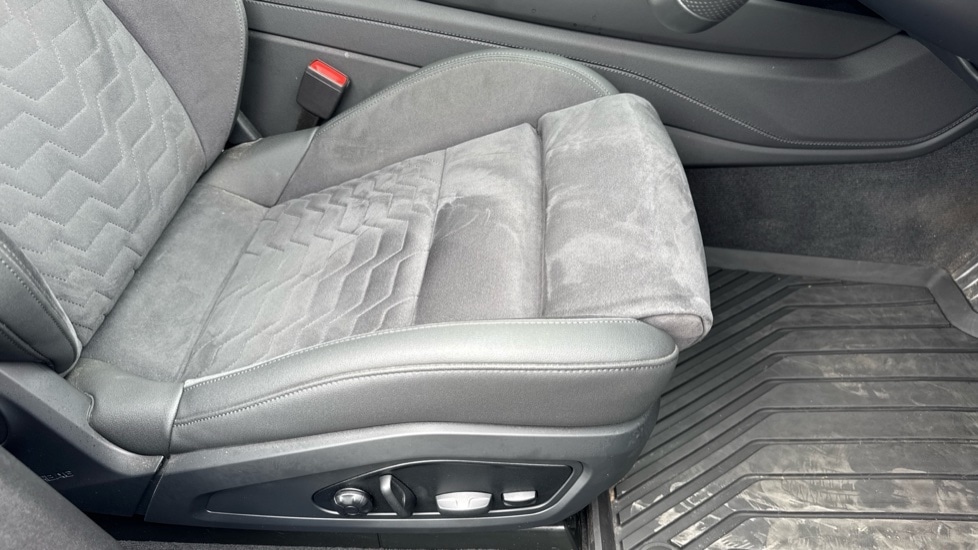 Used Audi e-tron GT 2024 for sale - 76168680: Photo 29