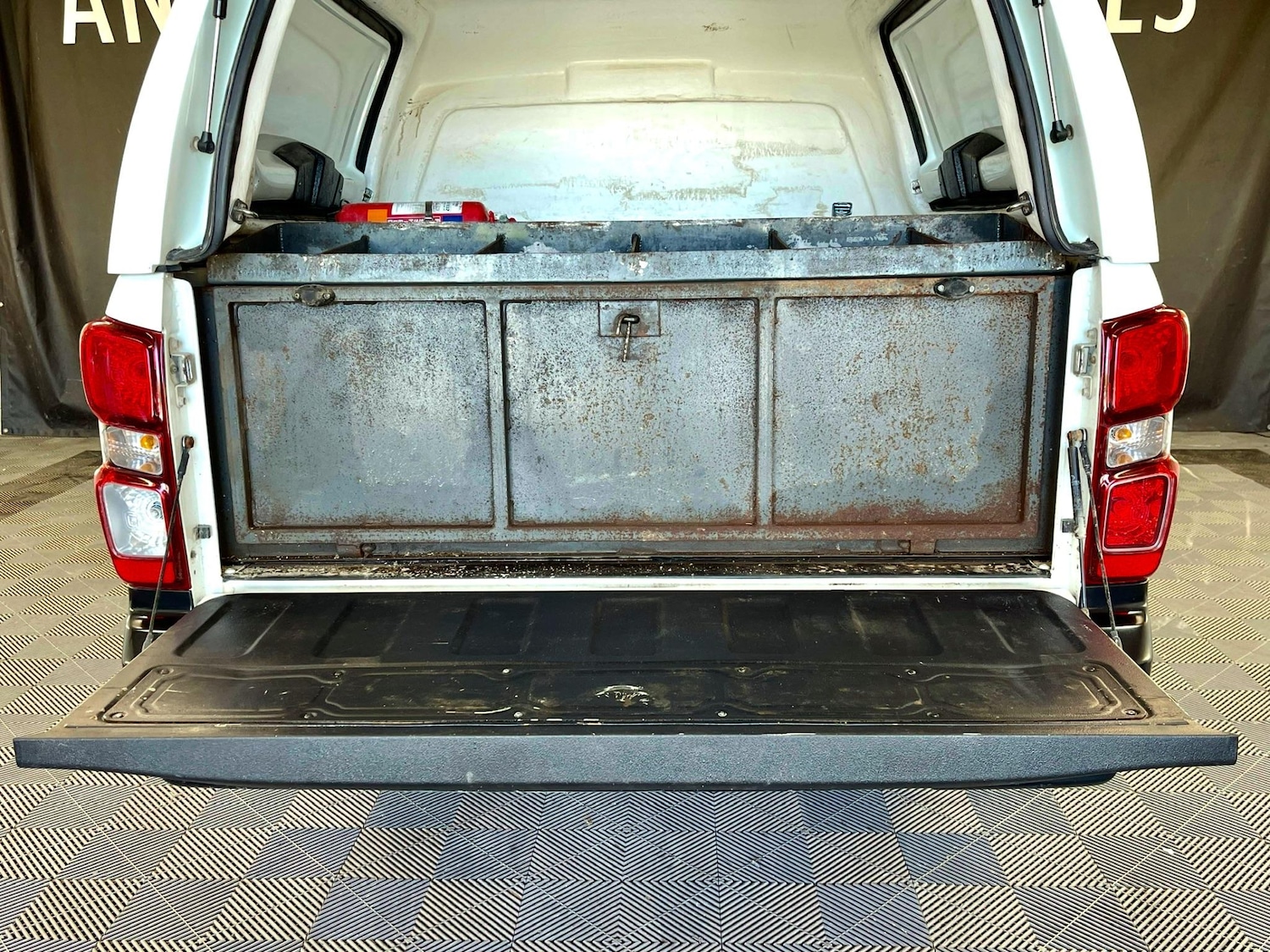 Vehicle 14