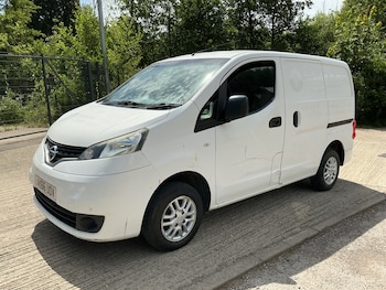 Used Nissan NV200 2017 for sale - 79071228: Photo