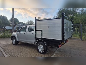 Used Isuzu D-Max 2019 for sale - 79071213: Photo