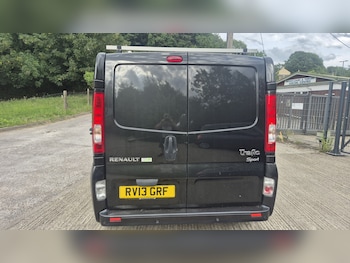 Used Renault Trafic 2013 for sale - 79071209: Photo