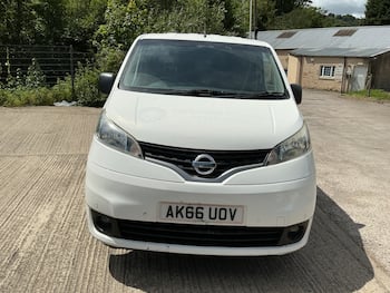 Used Nissan NV200 2017 for sale - 79672788: Photo