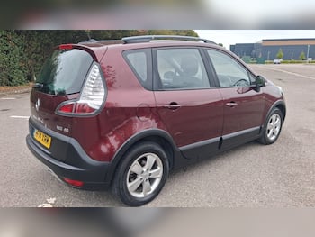 Used Renault Scenic Xmod 2014 for sale - 79739779: Photo