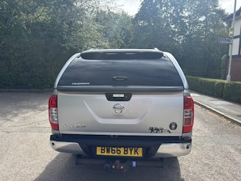 Used Nissan Navara 2016 for sale - 79834261: Photo
