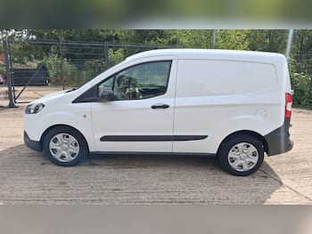 Used Ford Transit Courier 2020 for sale - 79656320: Photo