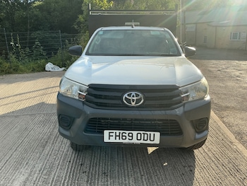 Used Toyota Hilux 2020 for sale - 79071229: Photo