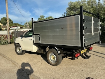 Used Toyota Hilux 2020 for sale - 79071229: Photo