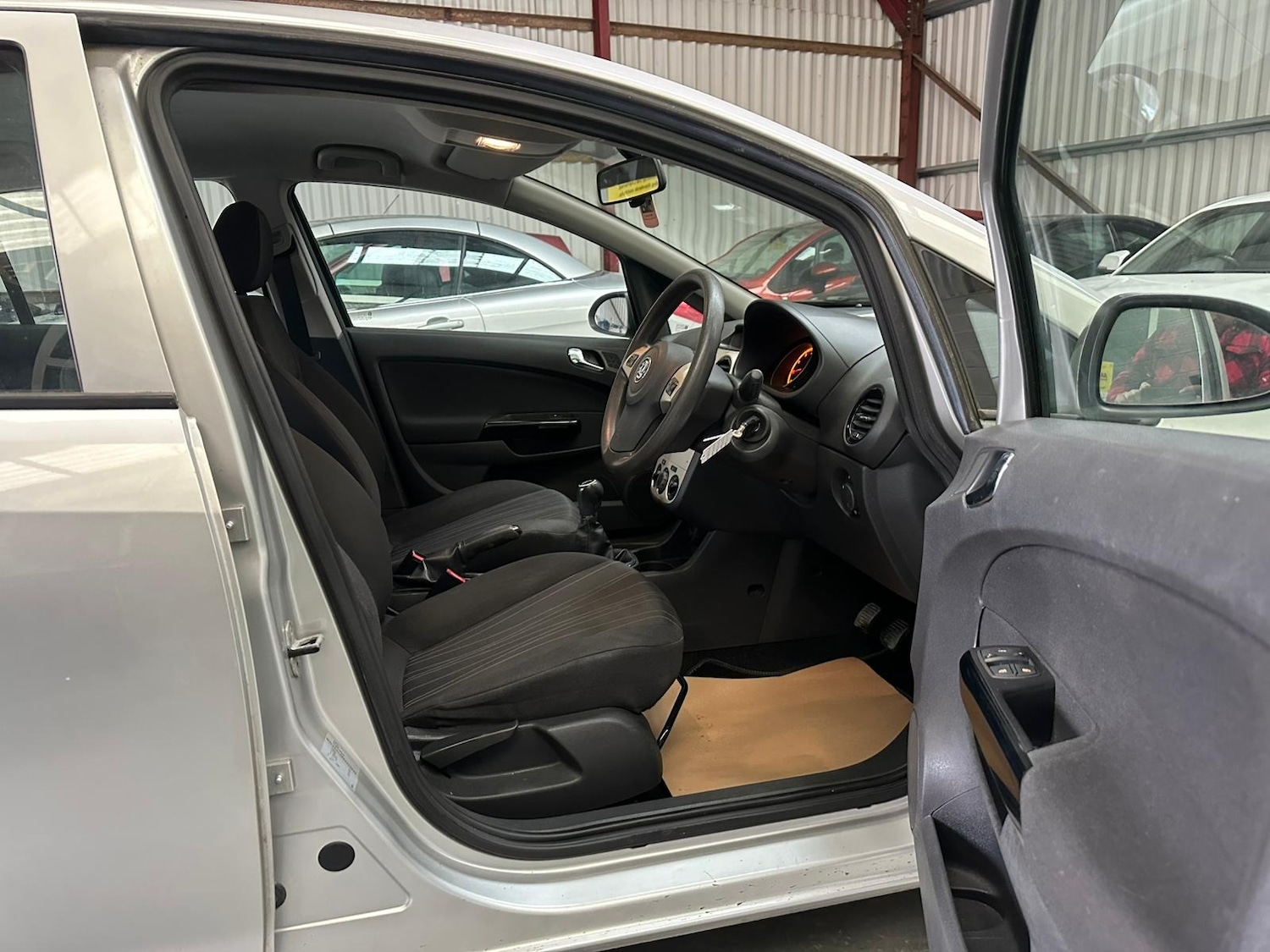 Used Vauxhall Corsa 2008 for sale - 78210920: Photo 12