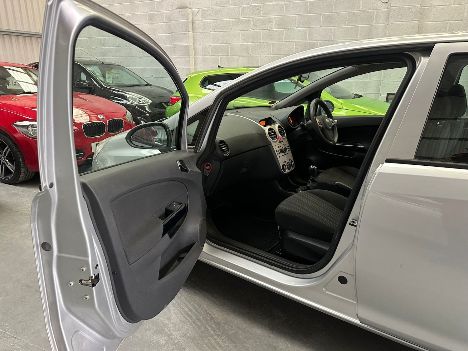 Used Vauxhall Corsa 2008 for sale - 78210920: Photo 17