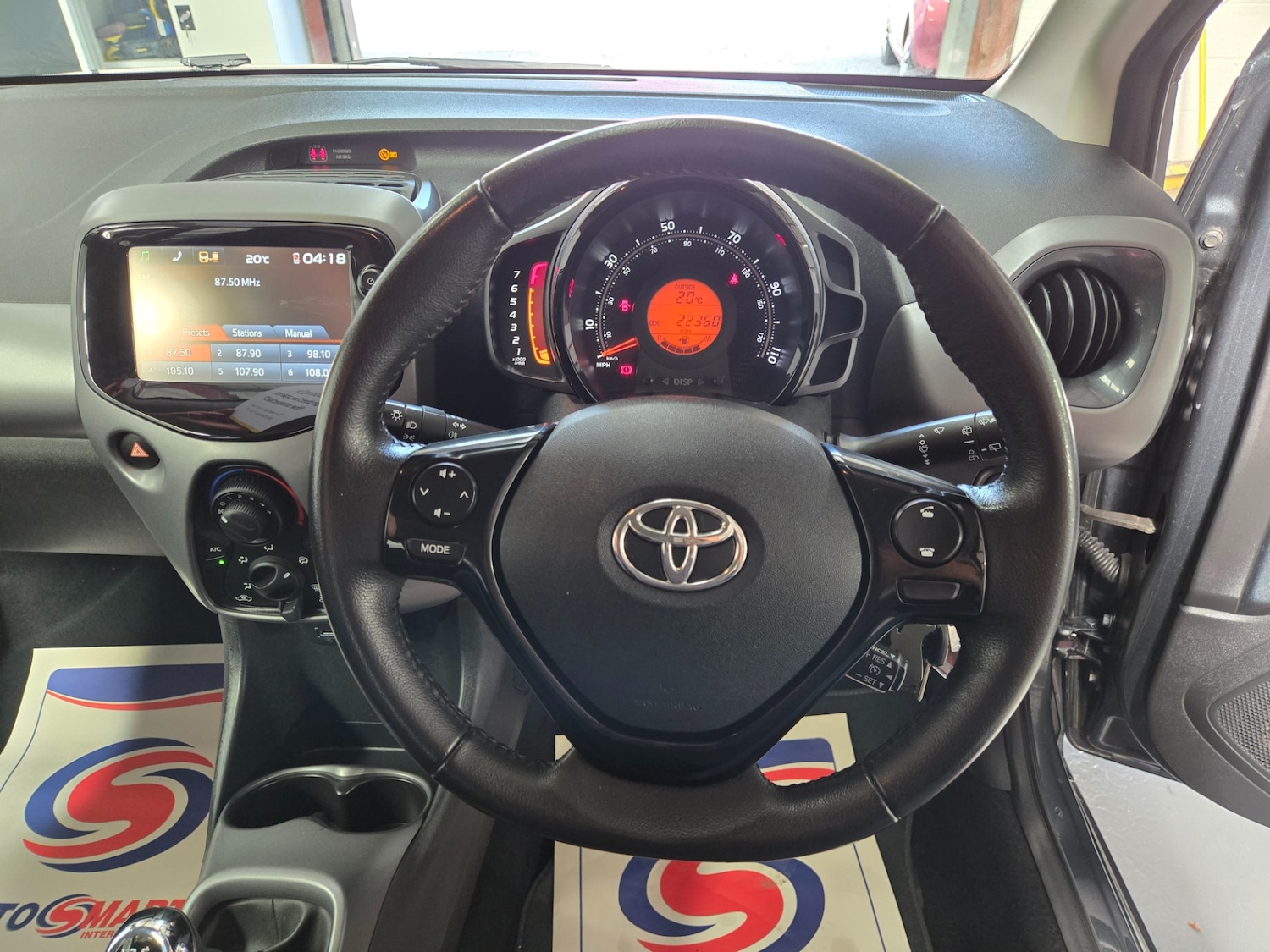 Used Toyota AYGO 2018 for sale - 76663675: Photo 13