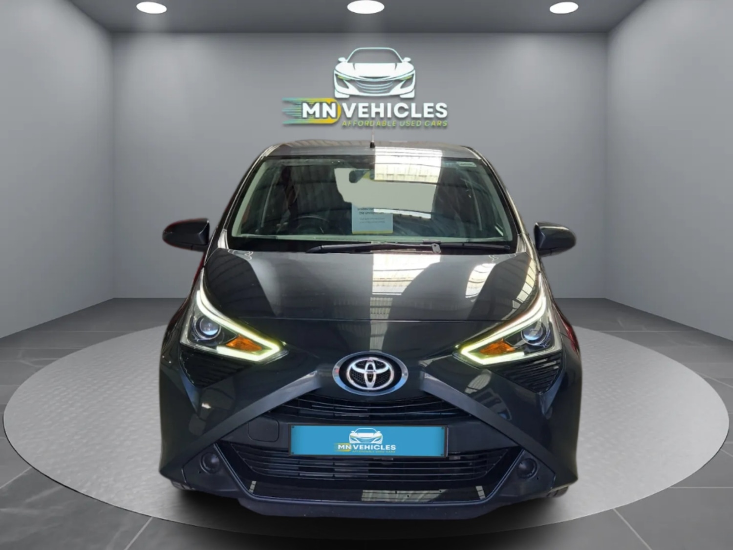 Used Toyota AYGO 2018 for sale - 76663675: Photo 2
