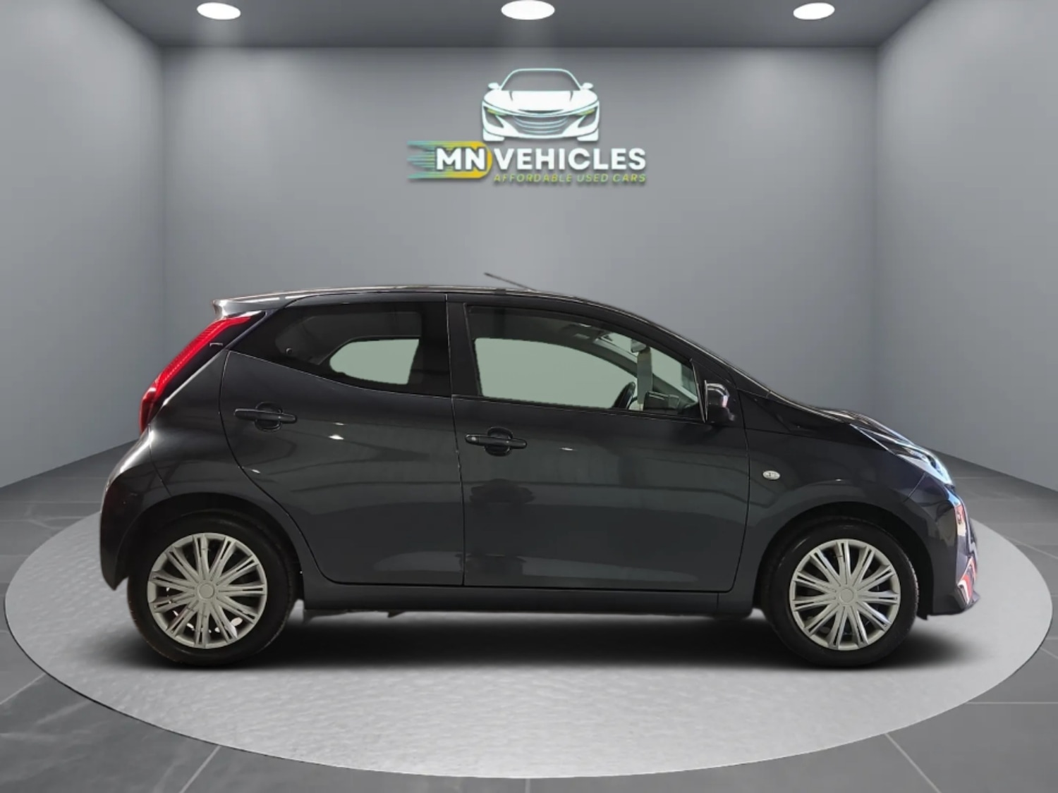 Used Toyota AYGO 2018 for sale - 76663675: Photo 3