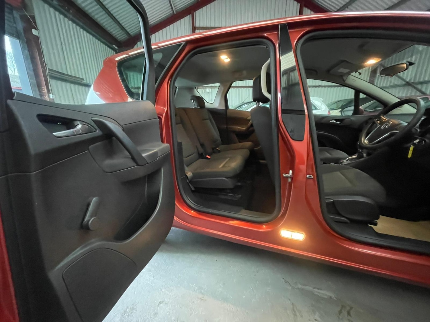 Used Vauxhall Meriva 2013 for sale - 77781168: Photo 10