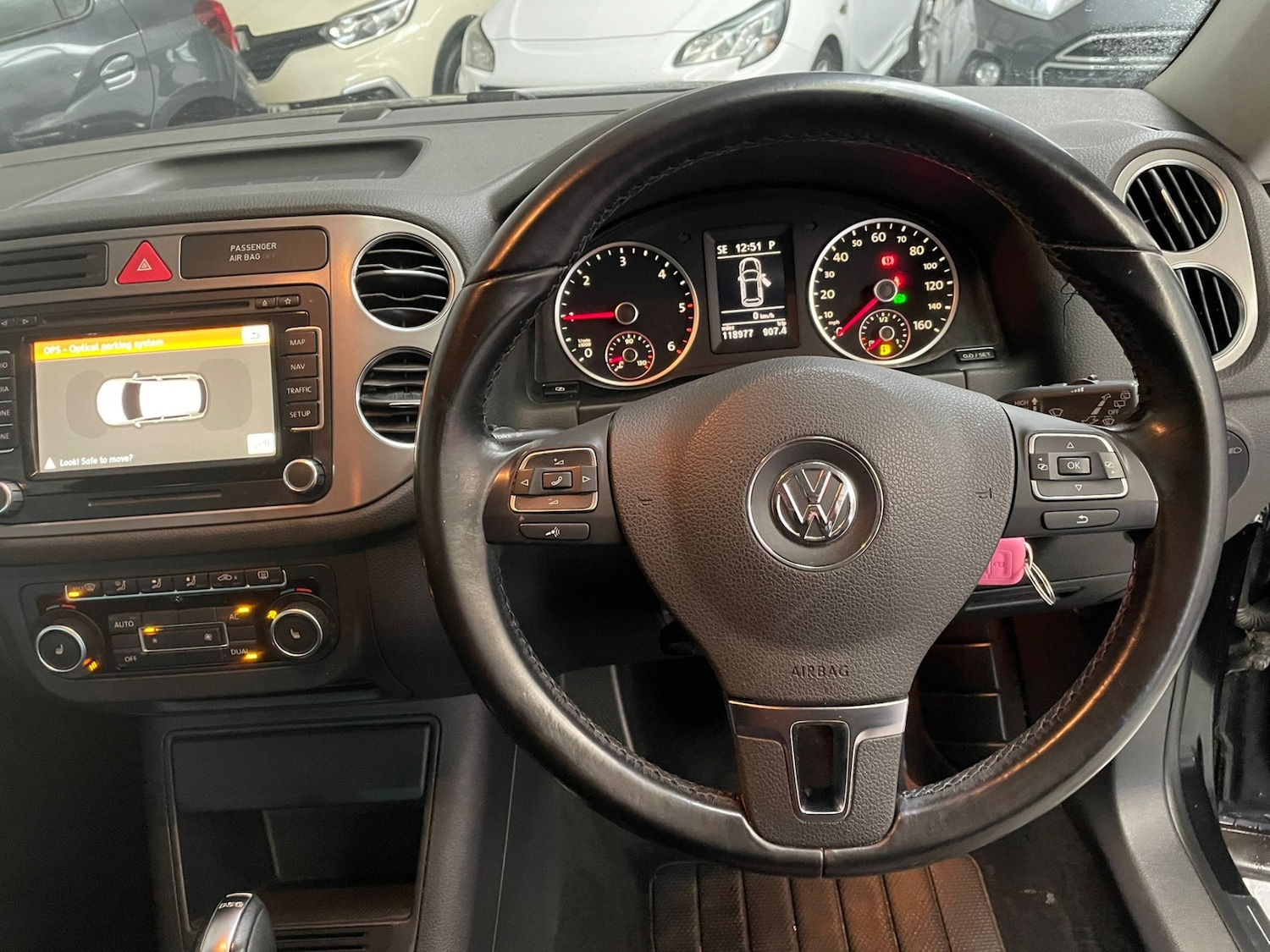 Used Volkswagen Tiguan 2011 for sale - 77272520: Photo 14