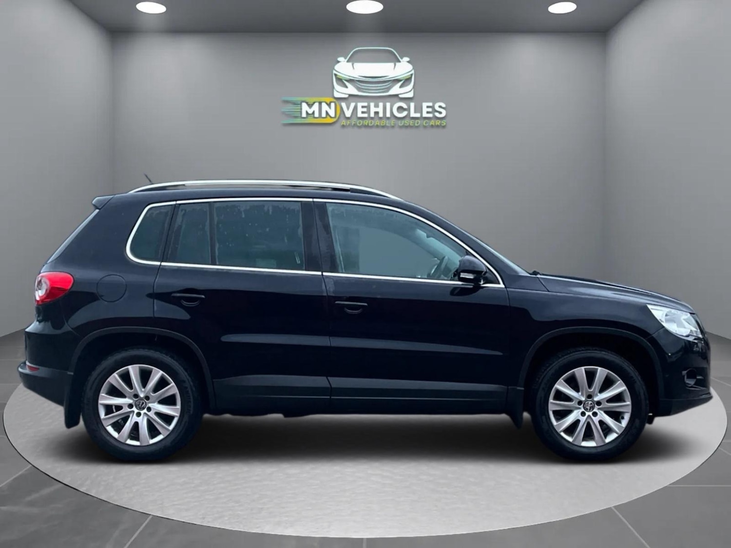 Used Volkswagen Tiguan 2011 for sale - 77272520: Photo 4